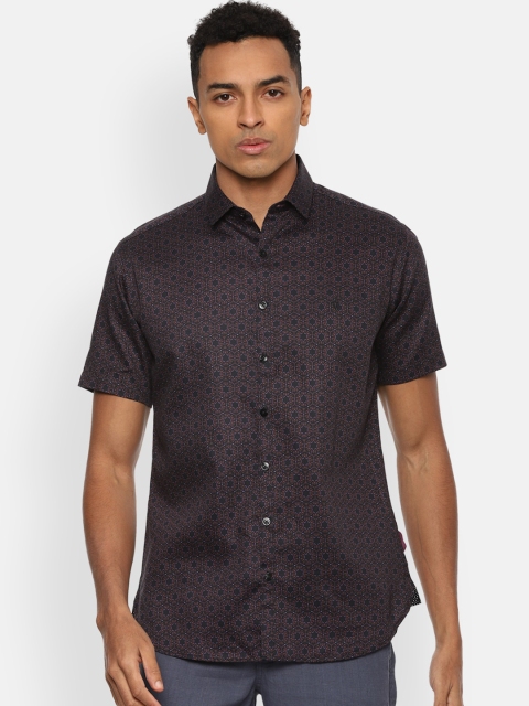 

V Dot Men Brown Slim Fit Opaque Printed Casual Shirt