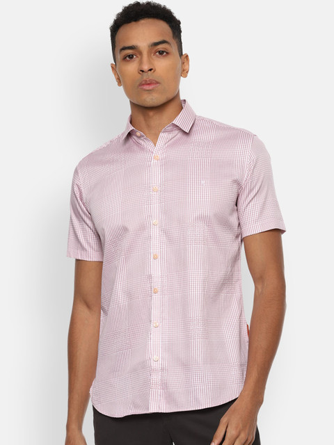 

V Dot Men Pink Slim Fit Opaque Checked Casual Shirt