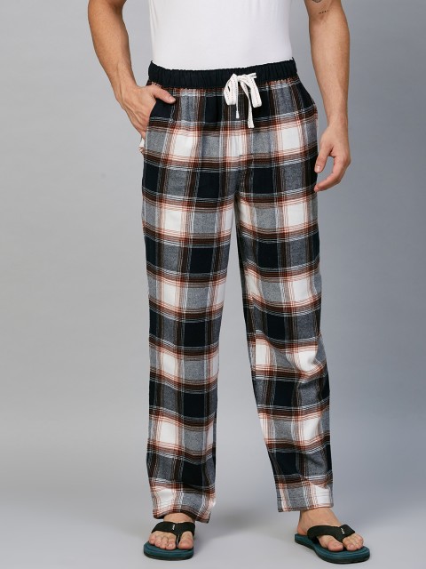 

Marks & Spencer Men Black & White Checked Lounge Pant