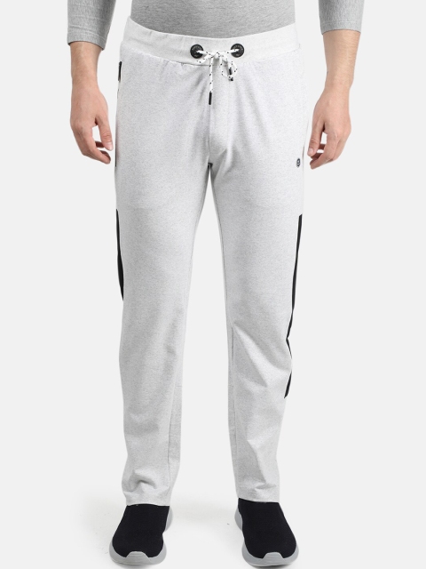 

Monte Carlo Men Grey Solid Slim-Fit Track Pants