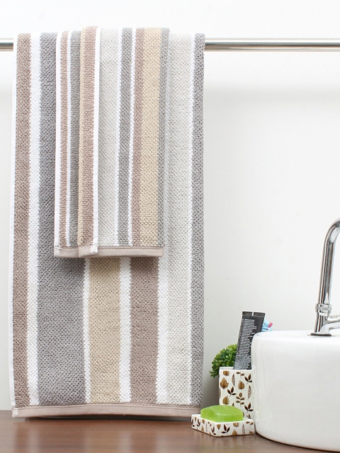 

AVI Living Set Of 3 Beige & Grey Striped 500 GSM Pure Cotton Towels