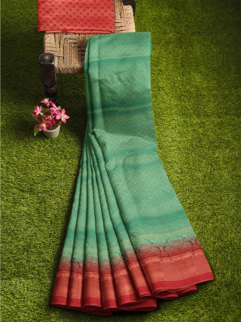 

KLM Fashion Mall Green & Red Woven Design Zari Silk Blend Banarasi Saree