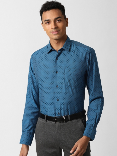 

Peter England Men Blue Printed Formal Shirt