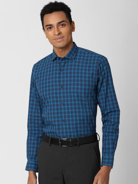 

Peter England Men Blue Checked Formal Shirt
