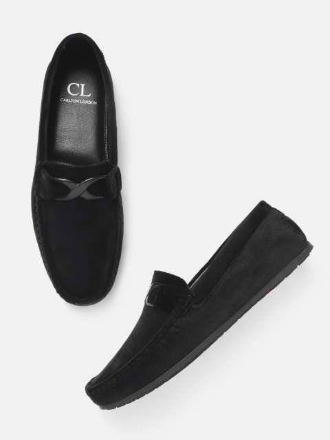 

Carlton London Men Black Velvet Finish Horsebit Loafers