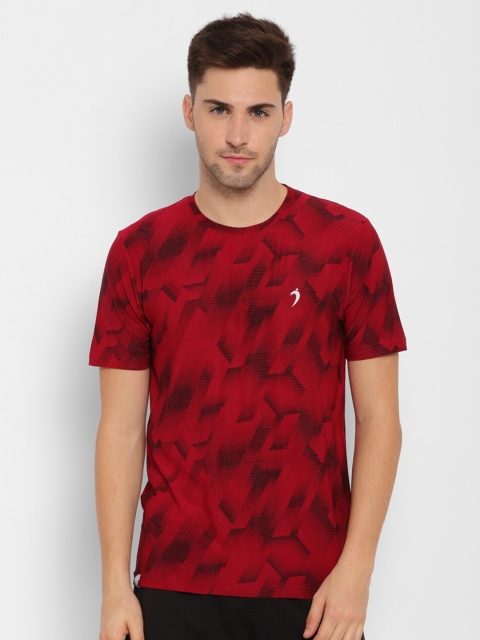

SAPPER Men Red Printed Slim Fit T-shirt