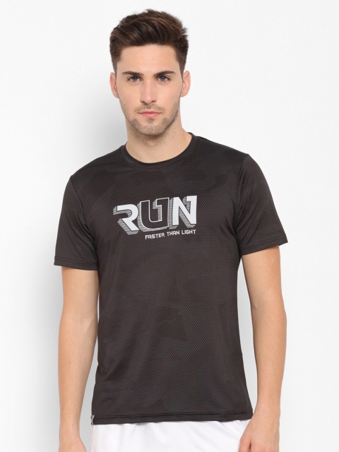 

SAPPER Men Grey Typography Printed Slim Fit T-shirt
