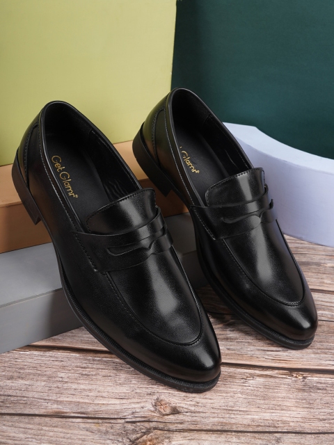 

Get Glamr Men Black Solid Formal Loafers