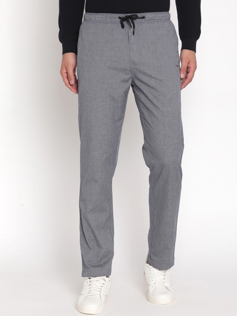 

Octave Men Grey Solid Cotton Track Pants