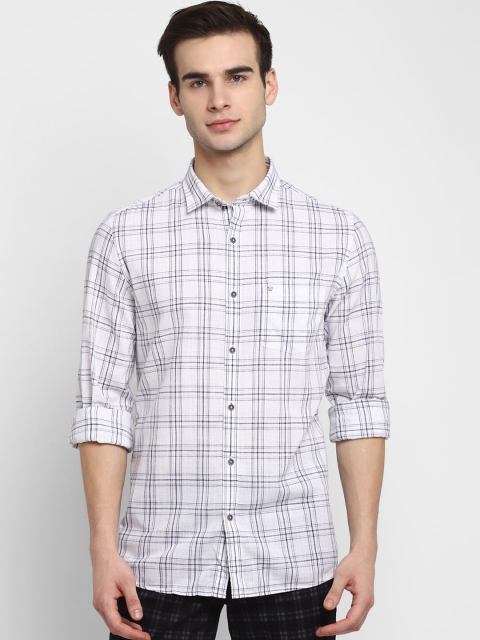 

Turtle Men White Slim Fit Checked Casual Shirt