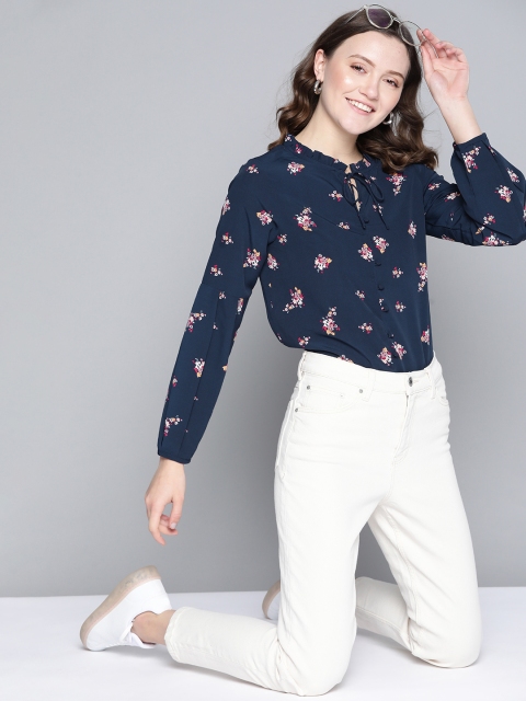 

Mast & Harbour Navy Blue Floral Regular Top