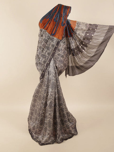 

Pothys Grey & White Ethnic Motifs Beads and Stones Pure Silk Saree