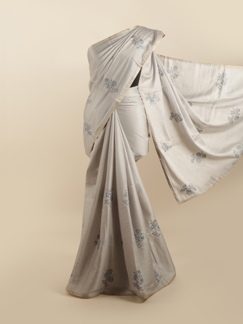 

Pothys Grey Ethnic Motifs Silk Blend Saree