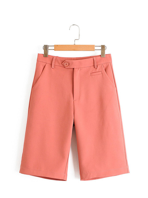 

URBANIC Women Coral Pink Solid Regular Shorts
