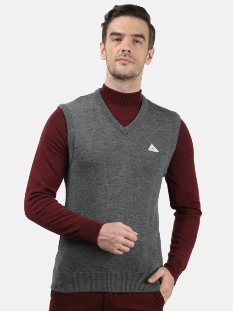

Monte Carlo Men Grey Sweater Vest