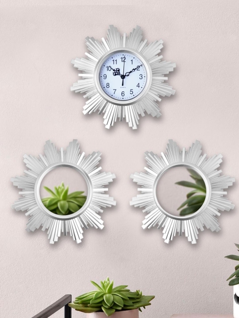 

TIED RIBBONS Silver-Toned Set of 3 Contemporary Wall Clock