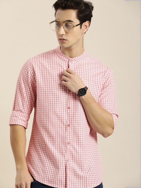 

INVICTUS Men White Slim Fit Gingham Checks Casual Shirt