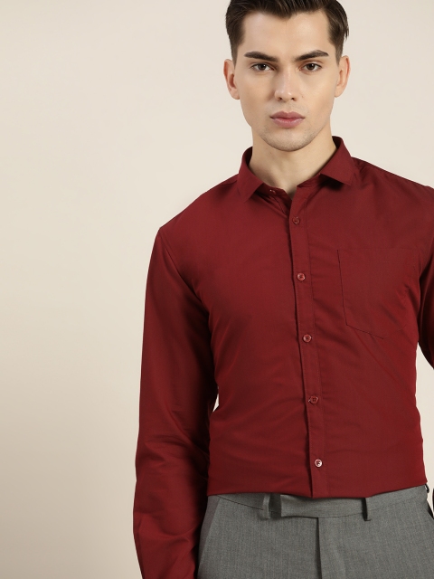 

INVICTUS Men Maroon Slim Fit Opaque Formal Shirt
