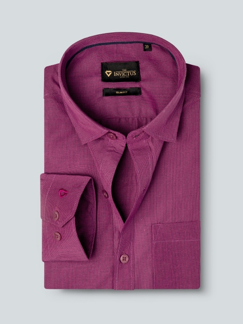 

INVICTUS Men Magenta Opaque Formal Shirt