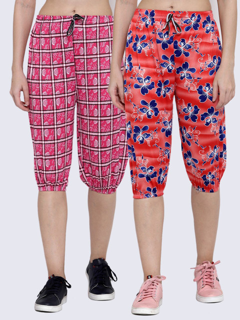 

KLOTTHE Pack Of 2 Women Multicoloured & Blue Printed Capris, Multi