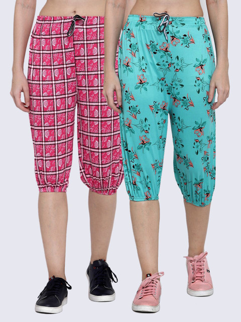 

KLOTTHE Women Pack Of 2 Turquoise Blue & Pink Printed Capris
