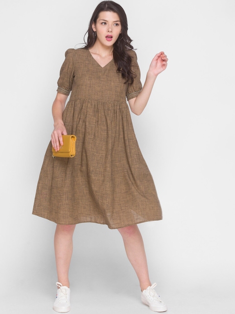 

TERQUOIS Brown Checked Fit and Flare Dress