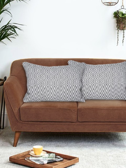 

KICA Charcoal & White Set of 2 Geometric Rectangle Cushion Covers