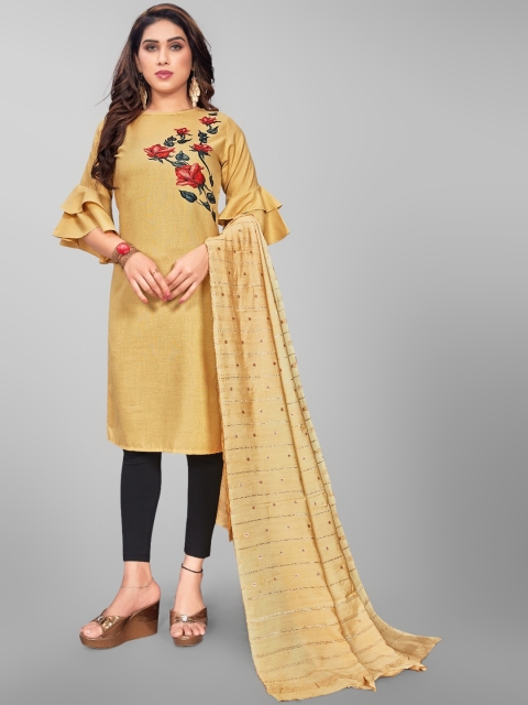 

OM SAI LATEST CREATION Women Gold-Toned Floral Flared Sleeves Thread Work Handloom Kurta