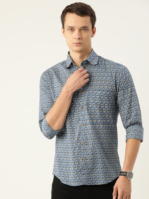 

FERANOID Men Blue Opaque Printed Cotton Casual Shirt