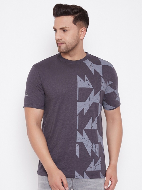 

HARBORNBAY Men Grey Printed Pure Cotton T-shirt