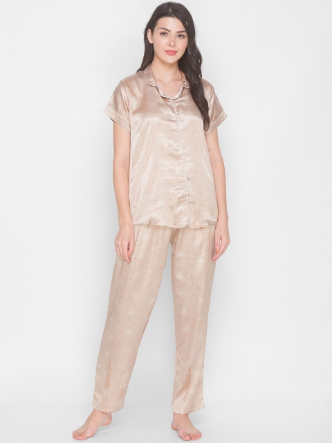 

AV2 Women Beige Printed Night suit