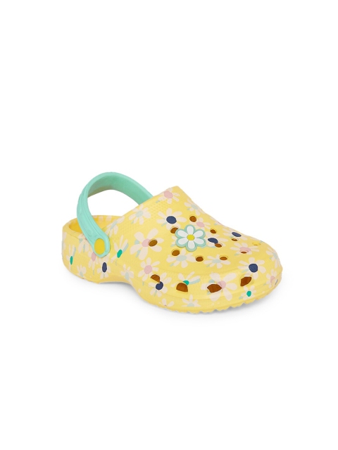 

Pantaloons Junior Girls Yellow Floral Printed Clogs