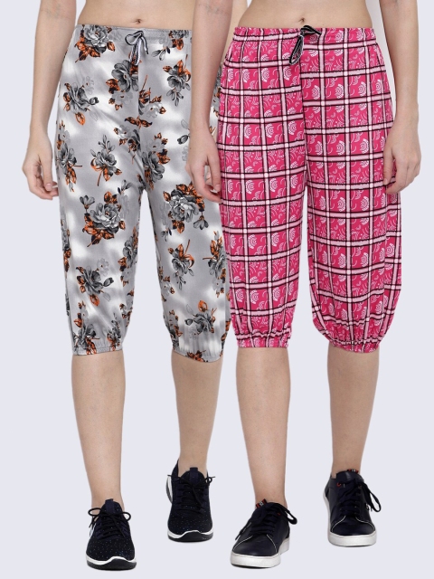 

KLOTTHE Women Set of 2 Grey & Red Printed Capris