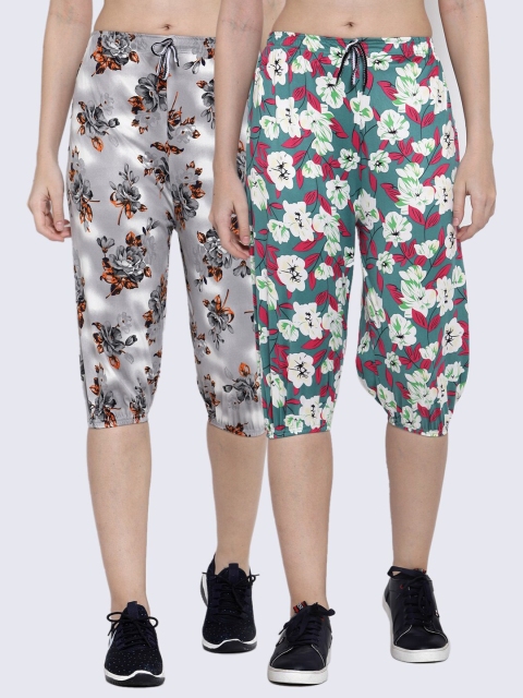 

KLOTTHE Women Pack of 2 Grey & Green Floral Printed Capris