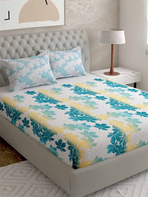 

EverHOME White & Blue Floral 210 TC King Bedsheet with 2 Pillow Covers