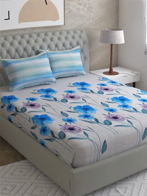 

EverHOME White & Blue Floral 210 TC King Bedsheet with 2 Pillow Covers