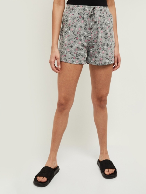 

max Women Grey Melange & Black Geometric Printed Mid-Rise Lounge Shorts
