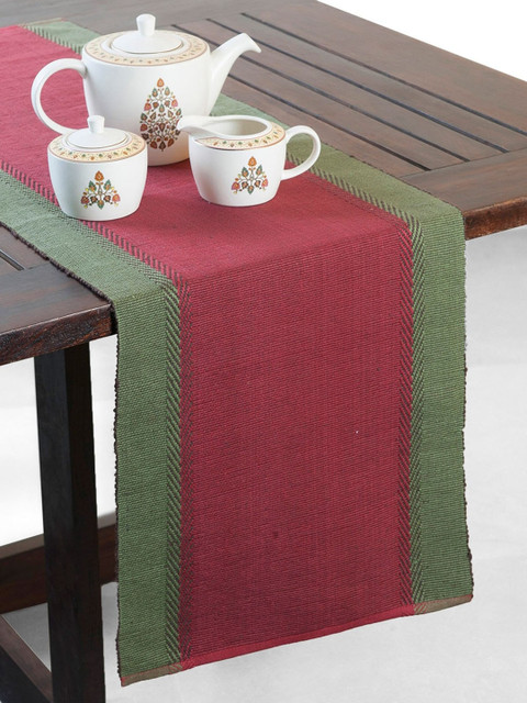 

Fabindia Red & Green Woven-Design Cotton Table Runner