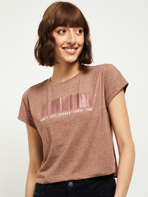 

max Women Brown Typography Extended Sleeves T-shirt