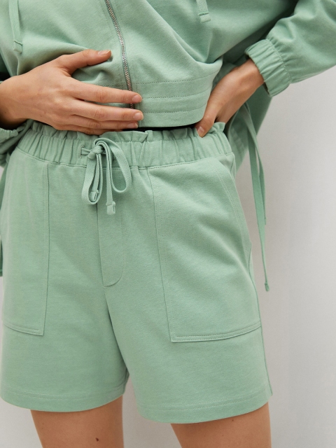 

MANGO Women Green Pure Cotton Solid Regular Shorts