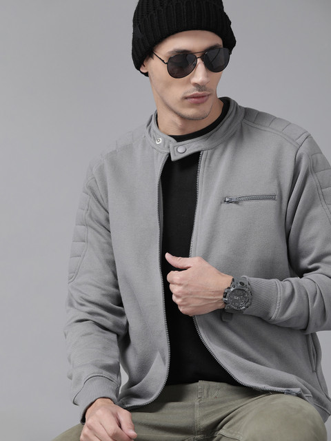 

Roadster Men Grey Solid Sweatshirt