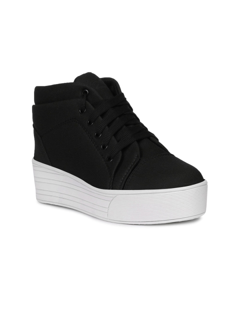 

Longwalk Women Black Woven Design Flatforms
