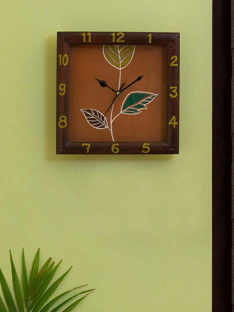

ExclusiveLane Brown Floral Hand-Painted Wooden Wall Clock