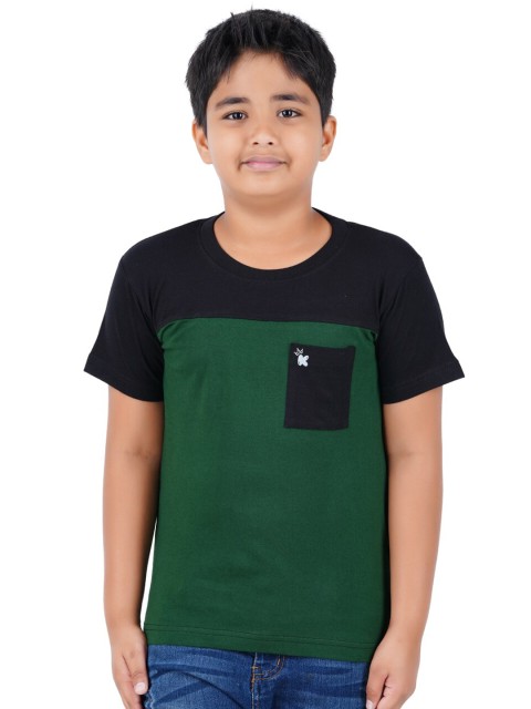 

Kiddeo Boys Green and Black Colourblocked Pocket Slim Fit T-shirt