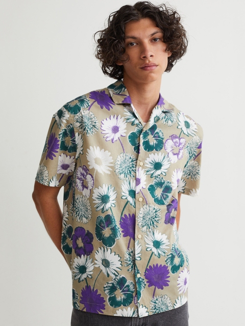 

H&M Men Beige & Green Floral Relaxed Fit Pure Cotton Resort shirt