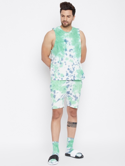 

FUGAZEE Men Green & Blue Dyed Sleeveless T-shirt with Shorts & Socks