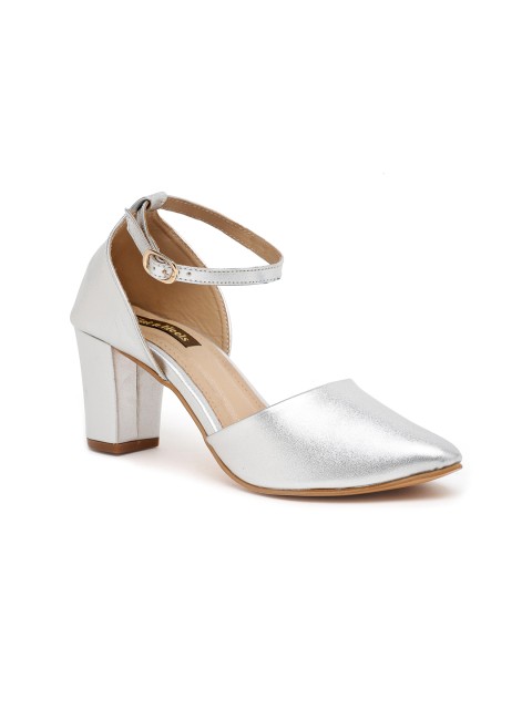 

Flat n Heels Women Silver-Toned Block Pumps