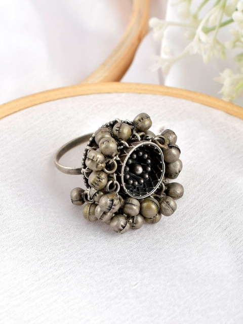 

Infuzze Women Silver-Plated Ghungroo-Studded Finger Ring