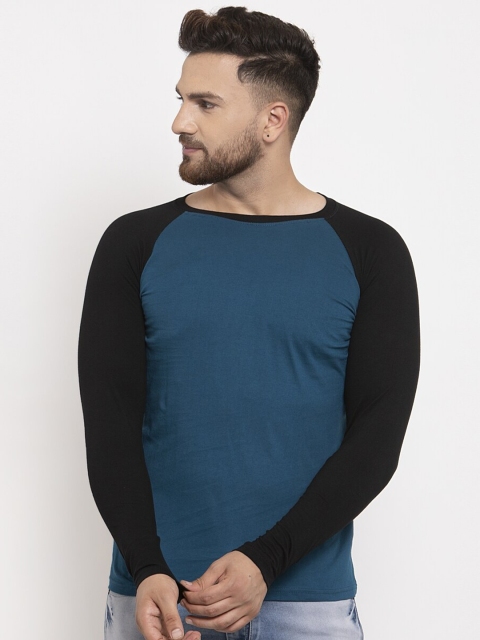 

KATSO Men Blue & Black Colourblocked Slim Fit T-shirt