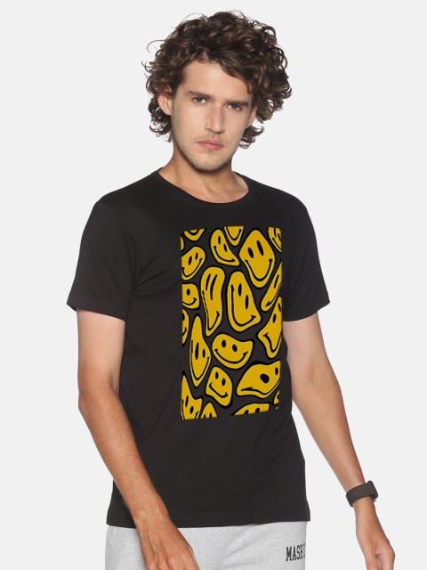 

MASH UNLIMITED Men Black & Yellow Printed Slim Fit T-shirt